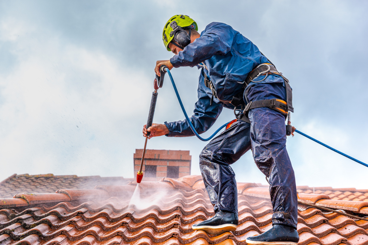 Featured image for “The Importance of Regular Roof Cleaning for Your Home”